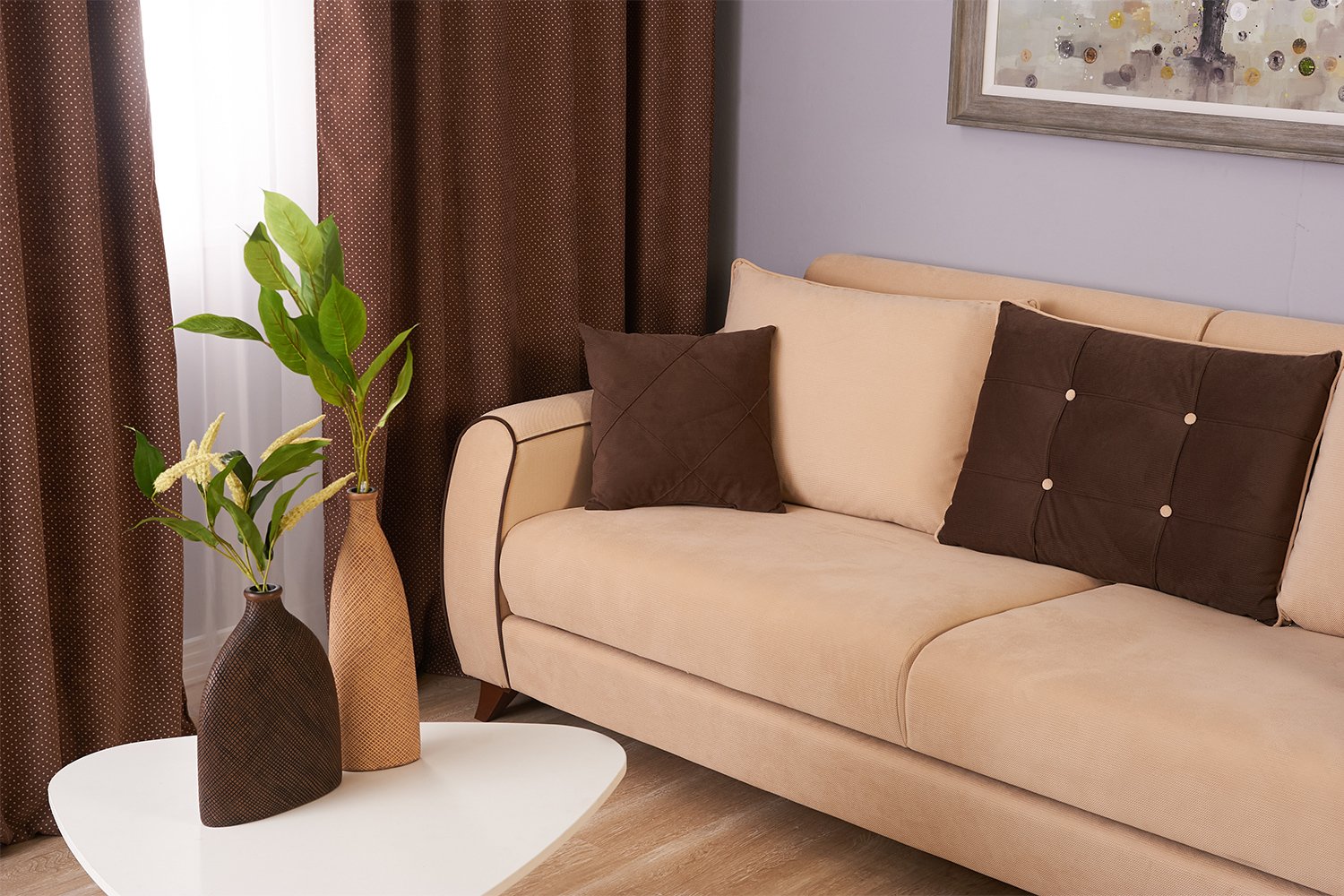 диван угловой коричневый с подушками