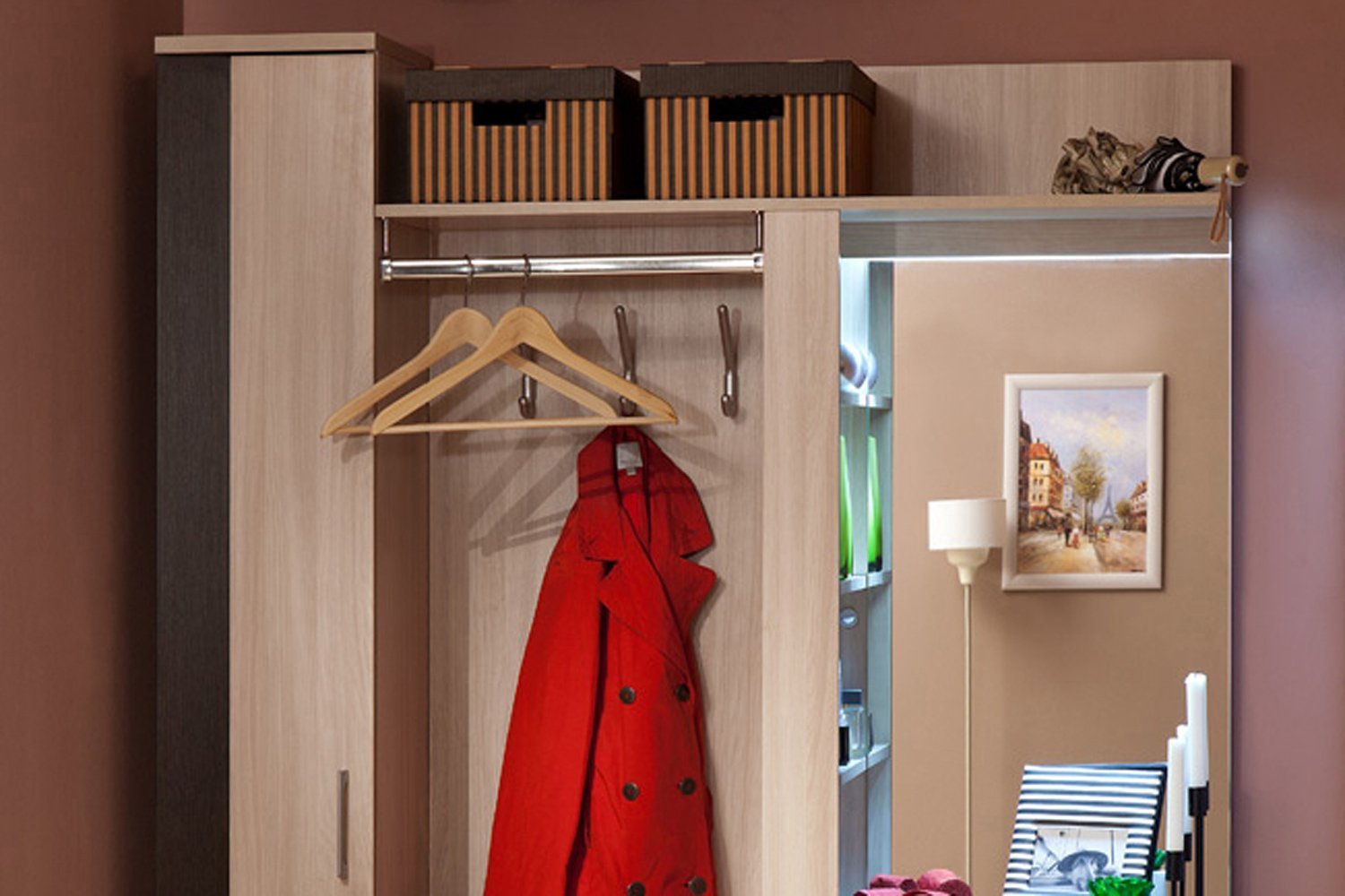 Шкаф для одежды в коридор