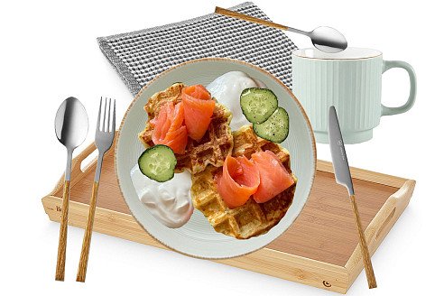 сервировка завтрака на подносе