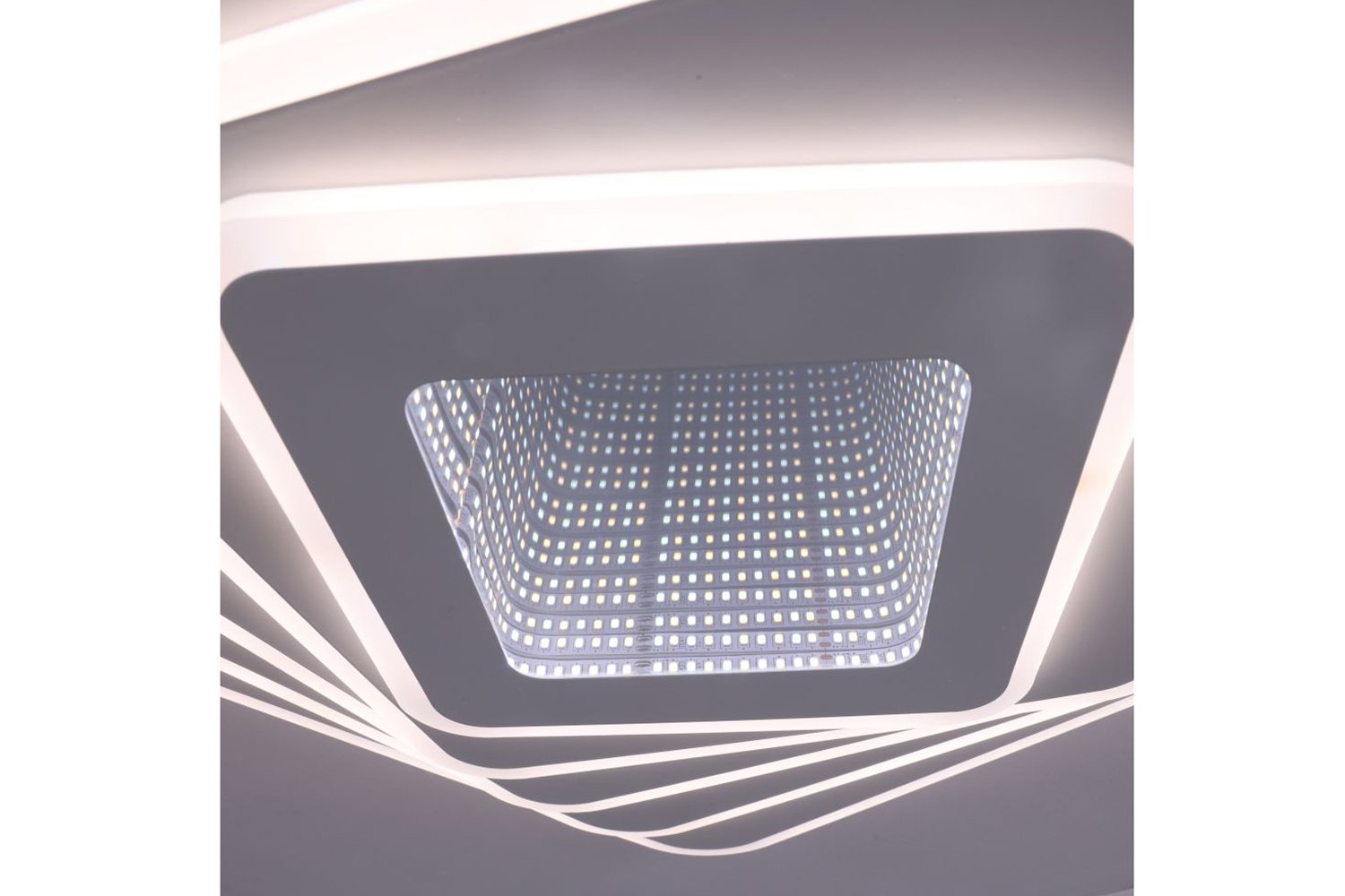 Люстра SCHAFFNER Gameto 25 кв.м., LED, 50 см