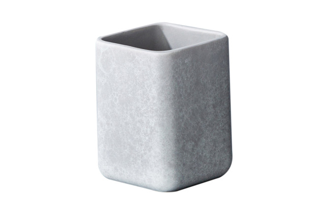 Изображение товара Стакан для зубных щёток EVIO Stone 7,5х10х7,5 см керамика