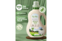 Гель BioMio Bio-Laundry Gel Сolors&Whites для стирки белого и цветного белья 900 мл