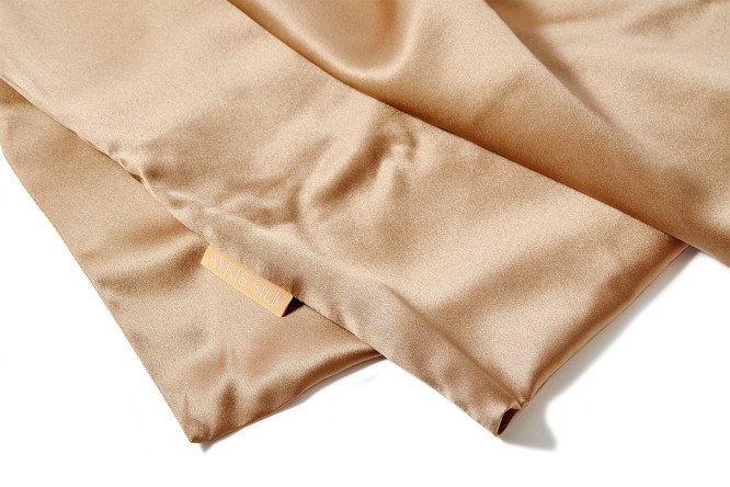 Наволочка AYRIS SILK 5064 из натурального шёлка, цвет карамельный 50х70 см, Шелк, 1 шт.