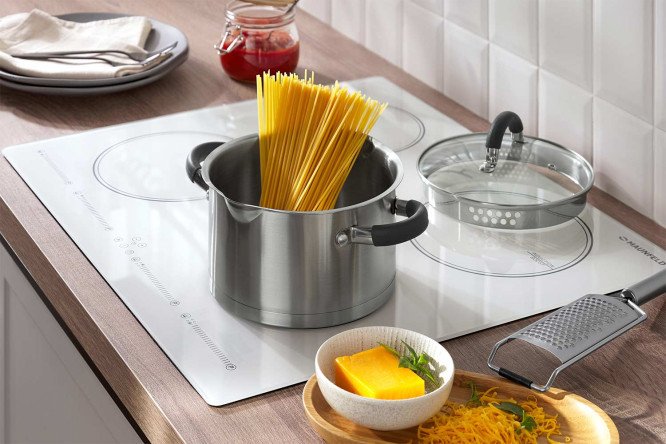 Кастрюля с крышкой HOFF Zarina 2.5 л