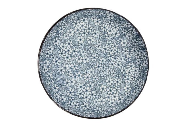 Изображение товара Тарелка HOMIUM Цветы из керамики голубая 18 см