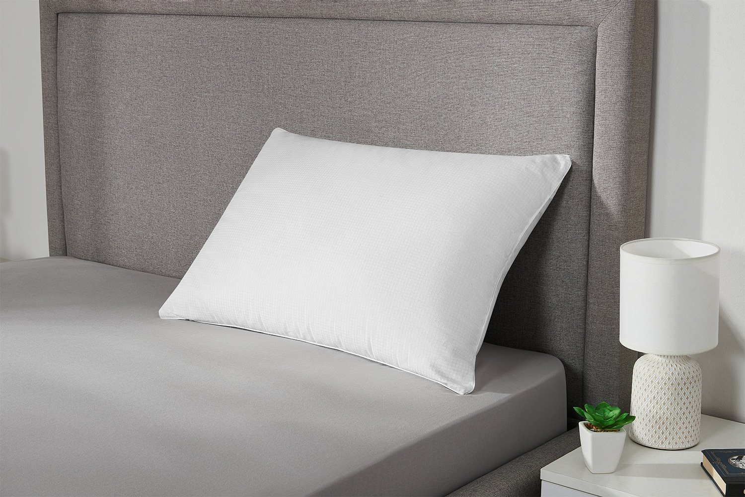 Подушка ESTUDI BLANCO Cool Feel 50х70 см, Полиэфирное волокно