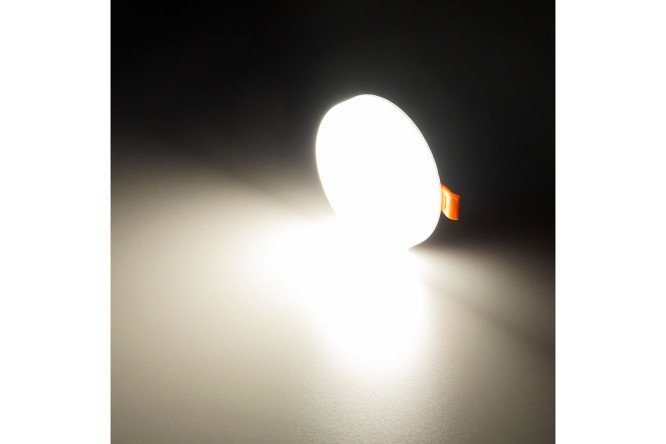 Фото 8 Светильник встраиваемый CITILUX Вега 5 м², 12x4x12 см, LED