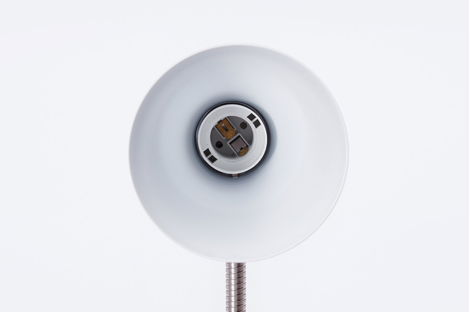 фото Лампа настольная с выключателем на струбцине нт-822 hoff