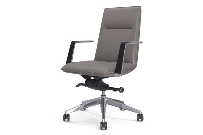 Изображение товара Кресло руководителя Вольтер М