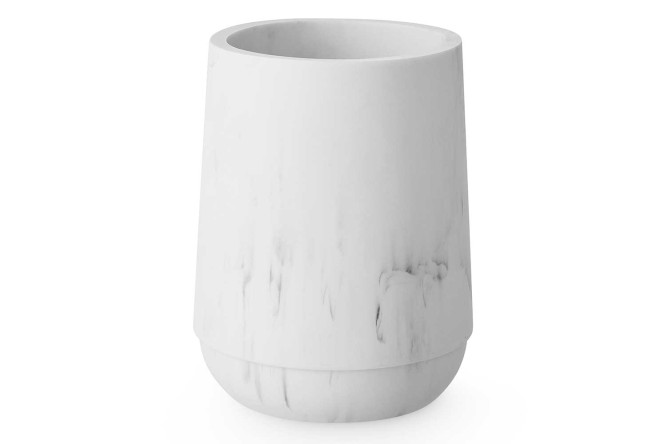 Изображение товара Стакан EVIO Nortmann для зубных щёток 8х10.5х8 см полирезин