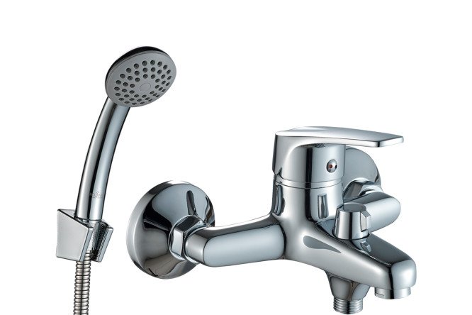 Смеситель для ванны ROSSINKA SILVERMIX D40-30