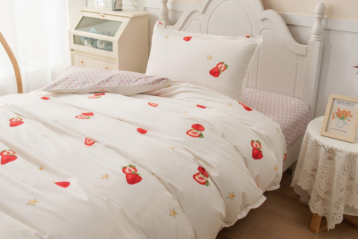 фото Комплект постельного белья детский strawberry hoff