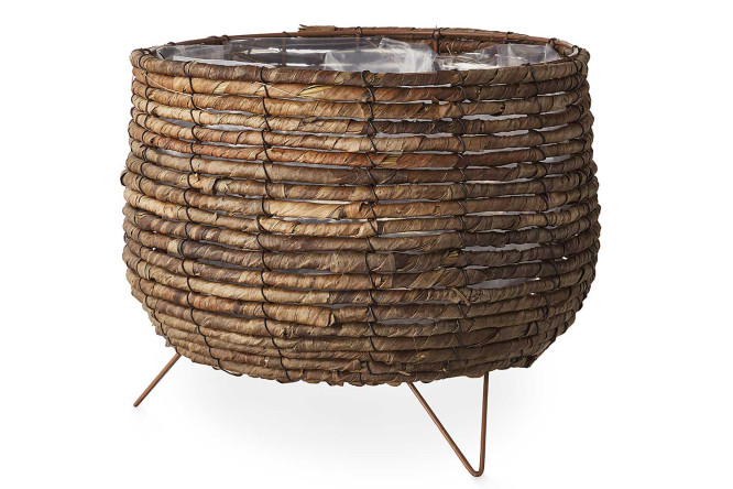 Изображение товара Плетёная корзина PRRG-24015-L на ножках 32х27 см коричневая