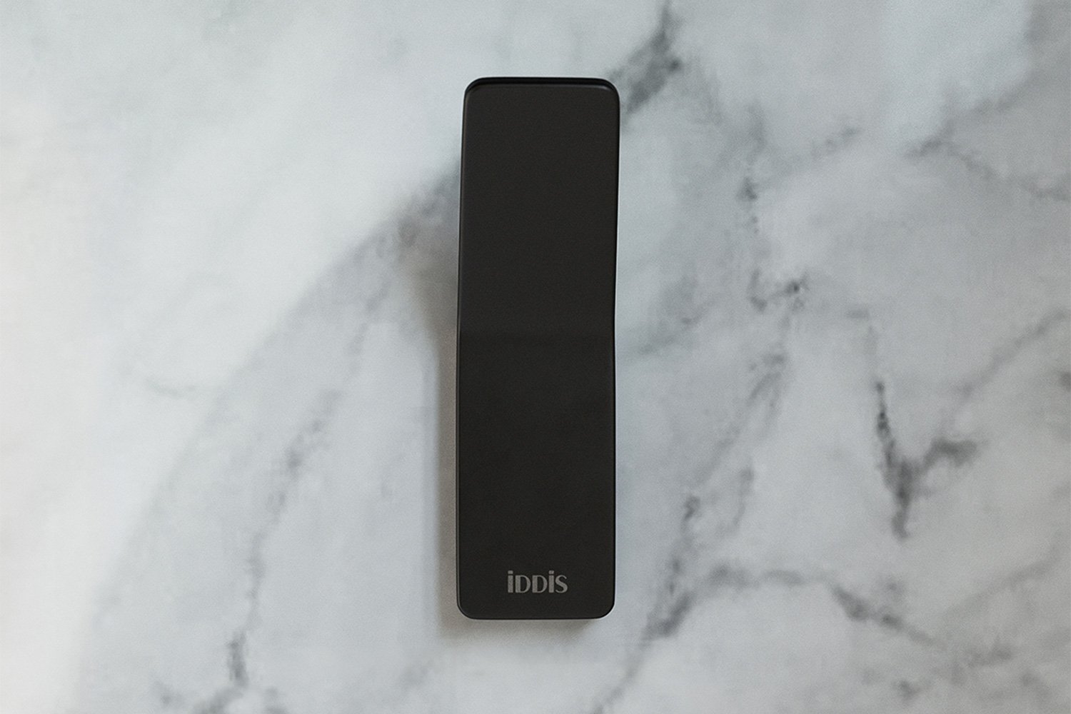 Крючок одинарный IDDIS Slide SLIBS10i41