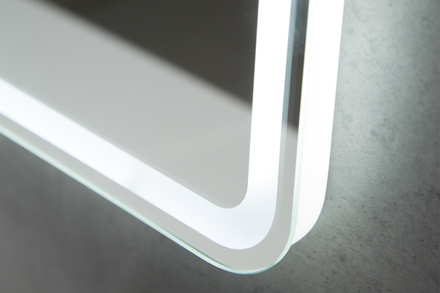 Зеркало с подсветкой BELBAGNO SPC-MAR-600-800-LED-TCH-SND 60х80 см