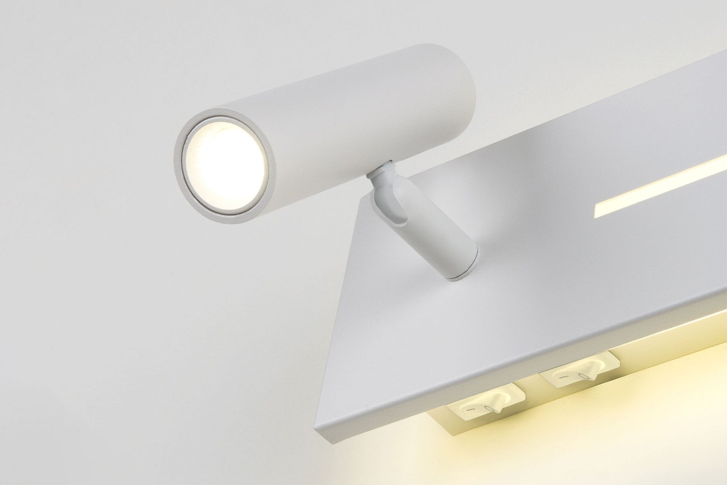 Светильник настенный ELEKTROSTANDARD Tuo 4 кв.м, LED