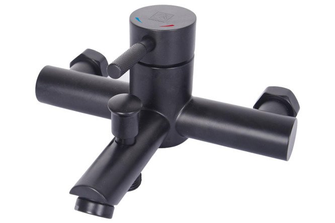 Изображение товара Смеситель для ванны ARGOTECH с душевой гарнитурой 35-05 solid black