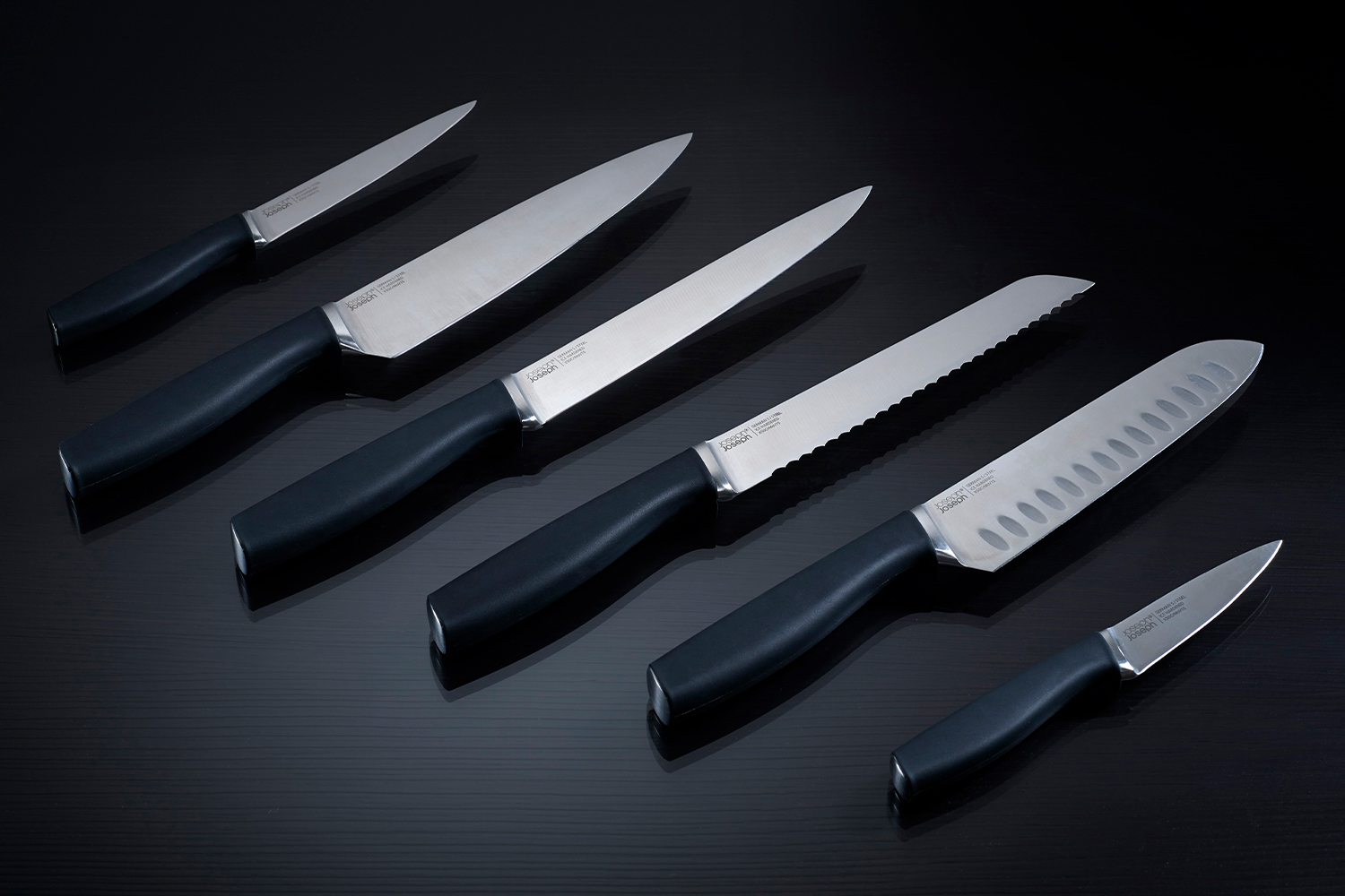 Острые кухонные ножи. Кухонный нож. Набор ножей. Набор кухонных ножей. Острый кухонный нож.