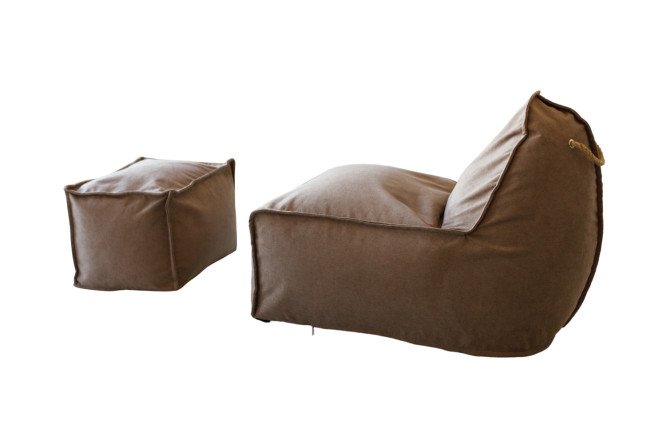 Изображение товара Кресло Манхеттен бежевое велюровое с пенополиуретаном и гранулами