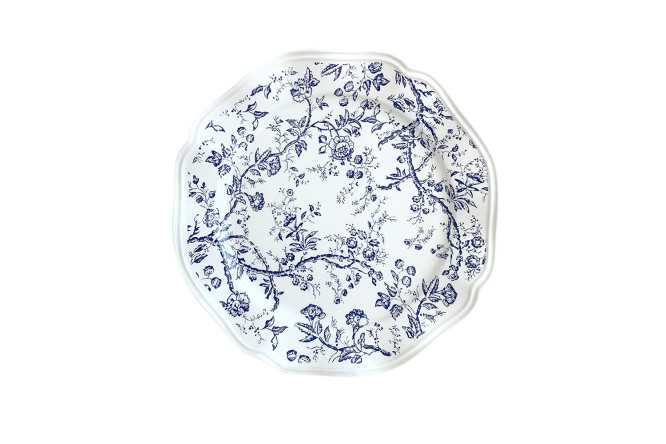 Изображение товара Обеденная тарелка Serenity из высококачественного фарфора для элегантной сервировки стола