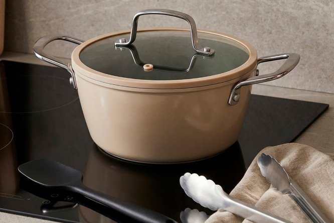 Кастрюля с крышкой REGENT Inox Taup 2.5 л