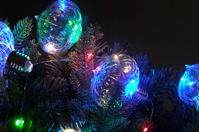 Изображение товара Электрогирлянда нить 1,35 м для праздничного декора