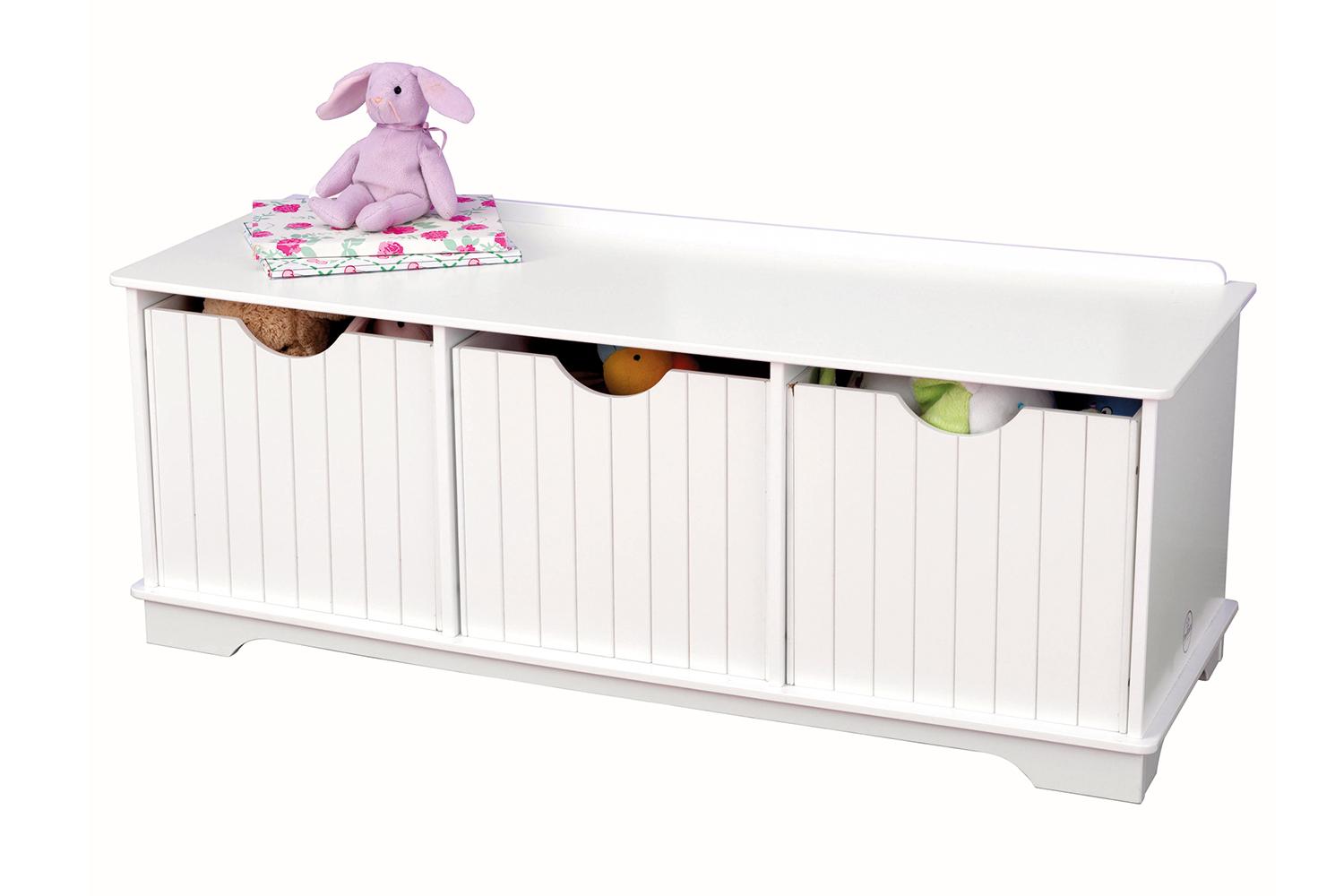 Скамья с ящиком для хранения игрушек в детской комнате