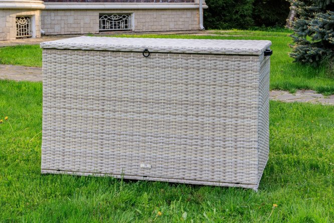 Изображение товара Сундук Karl для хранения122х72х69 см из стали и искусственного ротанга бежевый