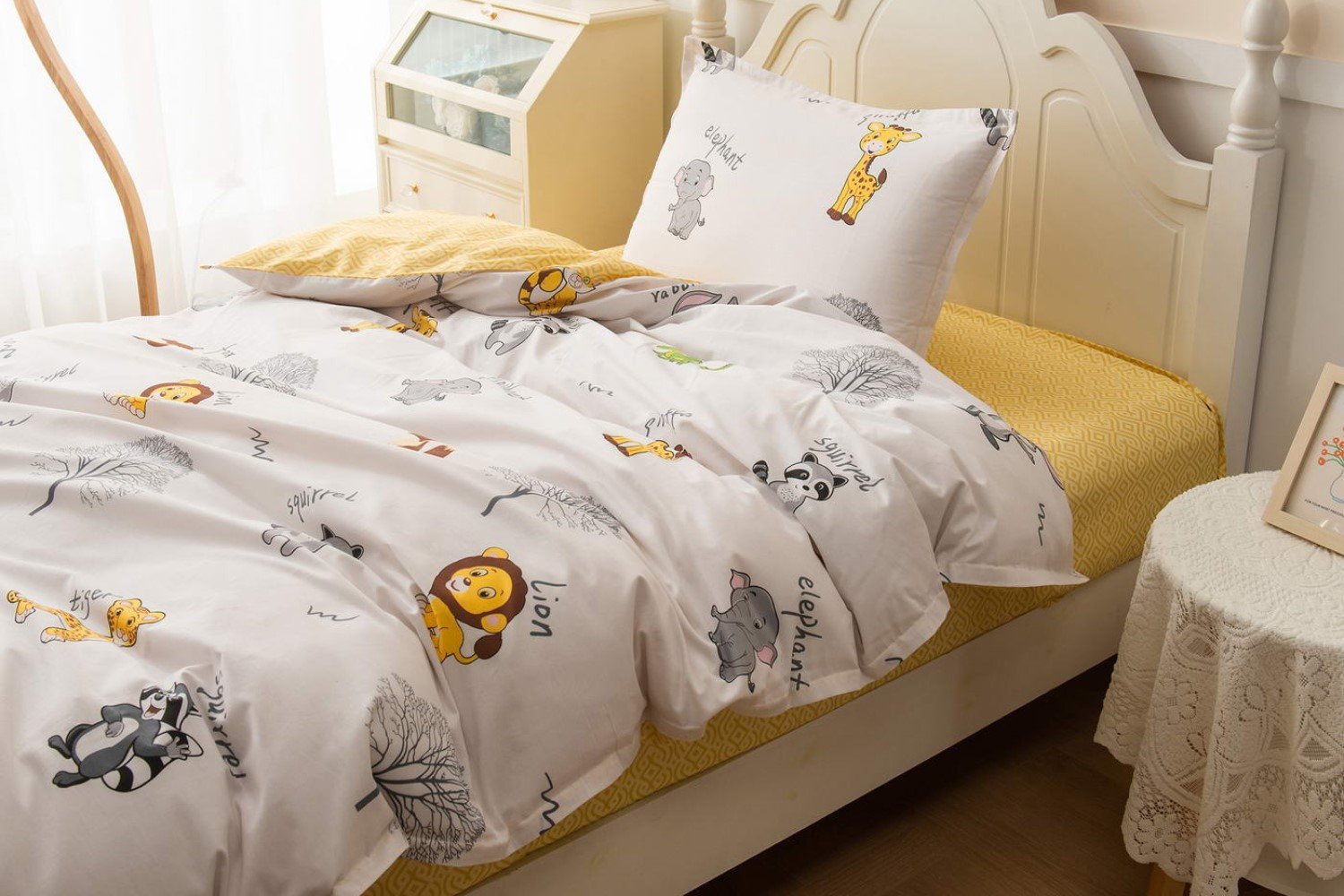 фото Комплект постельного белья детский зверушки hoff