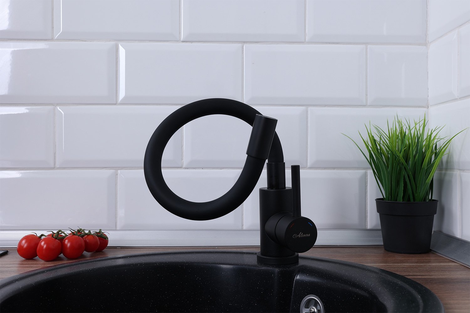 Смеситель для кухни ALCORA Лангфосс SS-SF-204A Black