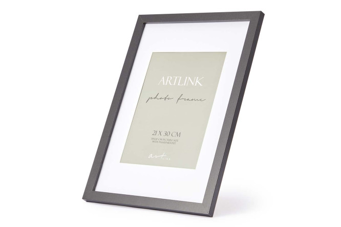 Изображение товара Фоторамка Ellis черный 21х30 см - стильное оформление фотографий