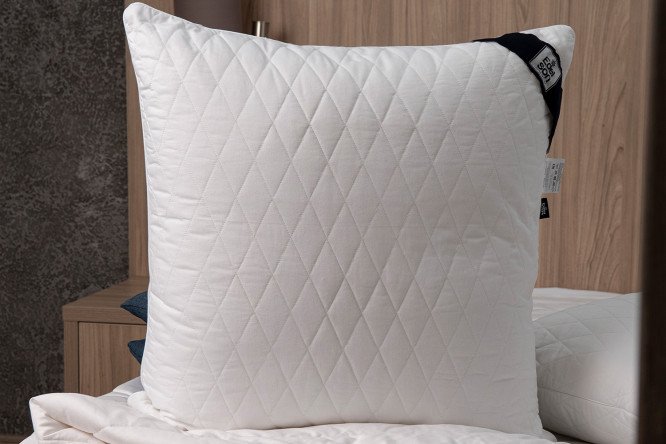Подушка EDELSON Cotton 70х70 см, Полиэфирное волокно