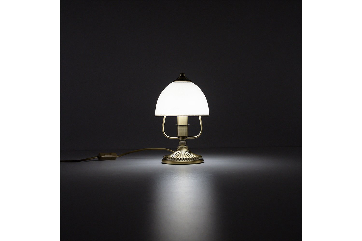 Светильник настольный CITILUX Адриана E14, 15x25x15 см