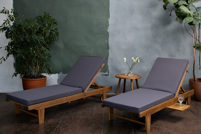 Изображение товара Комплект садовой мебели из массива акации с мягкими подушками