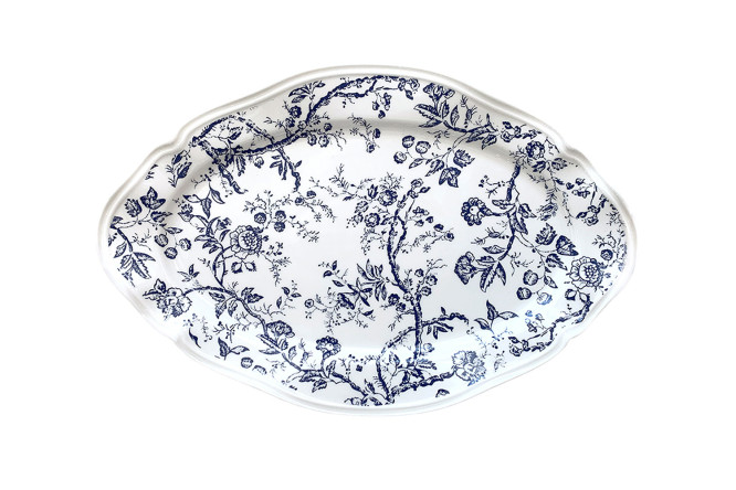 Изображение товара Овальное блюдо Serenity из фарфора — качественная посуда для сервировки