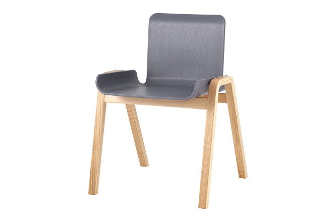 Изображение товара Стул Harbour с сидушкой из пластмассы и ножками из дуба