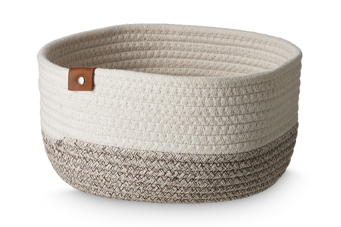 Изображение товара Корзина для хранения 28x15x28 см из поликоттонового жгута белая и коричневая