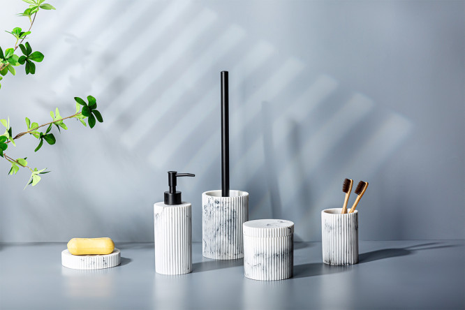 Дозатор для жидкого мыла EVIO Marble 317 мл, Полирезин