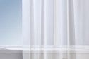 белый