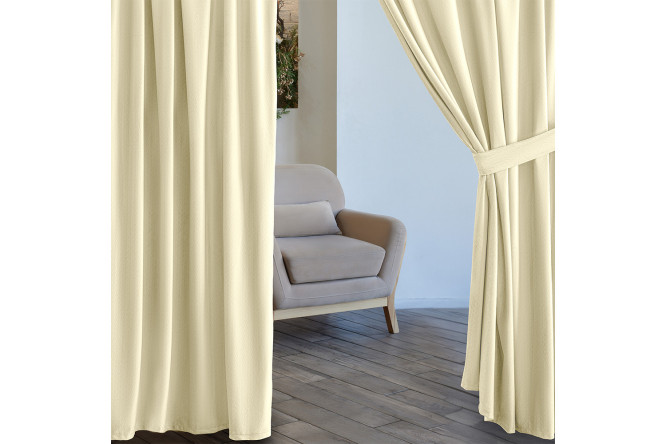 Изображение товара Бархатная штора блэкаут 150х270 см цвет жасмин для защиты от света и уюта