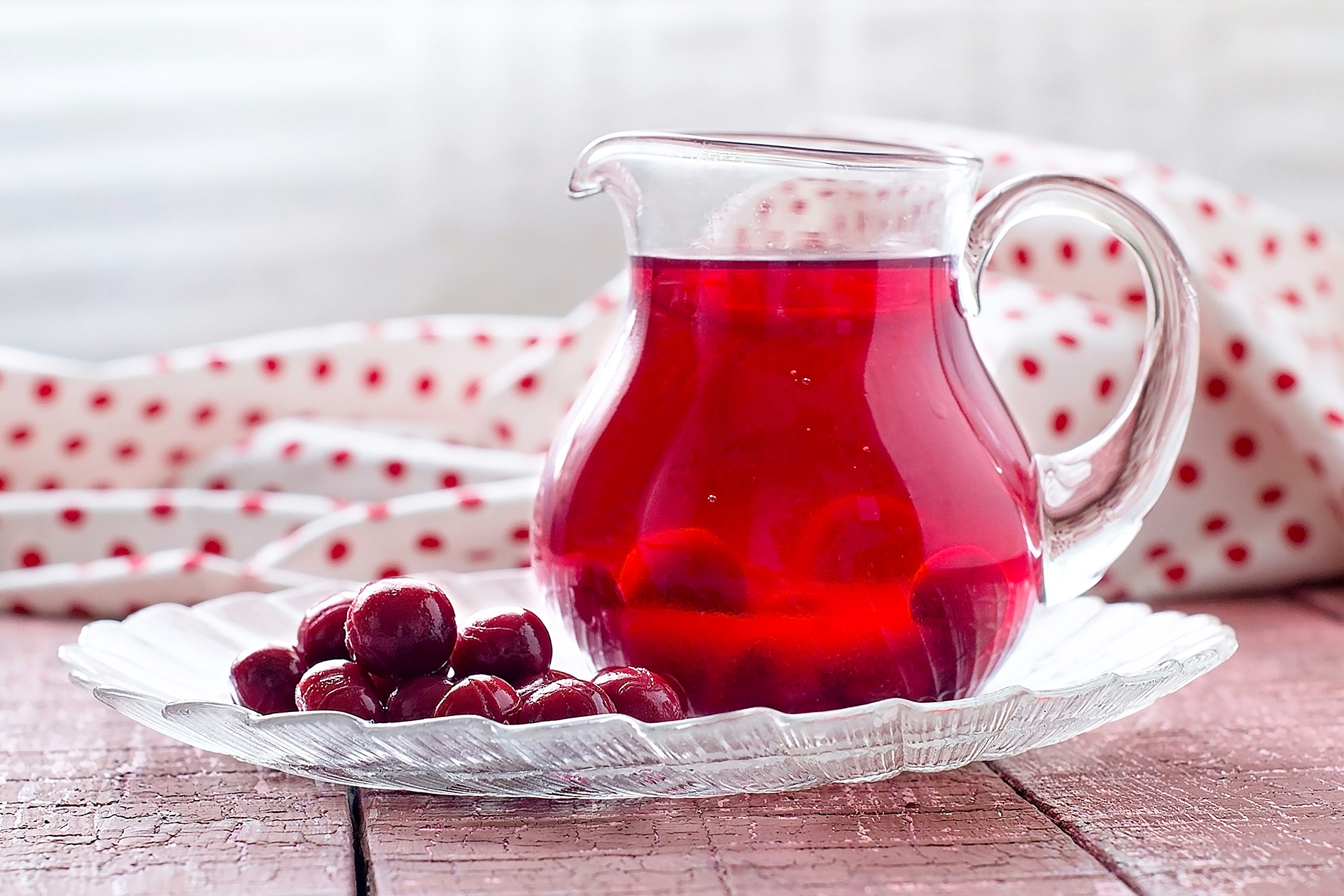 Компот крыжовенно-вишневый