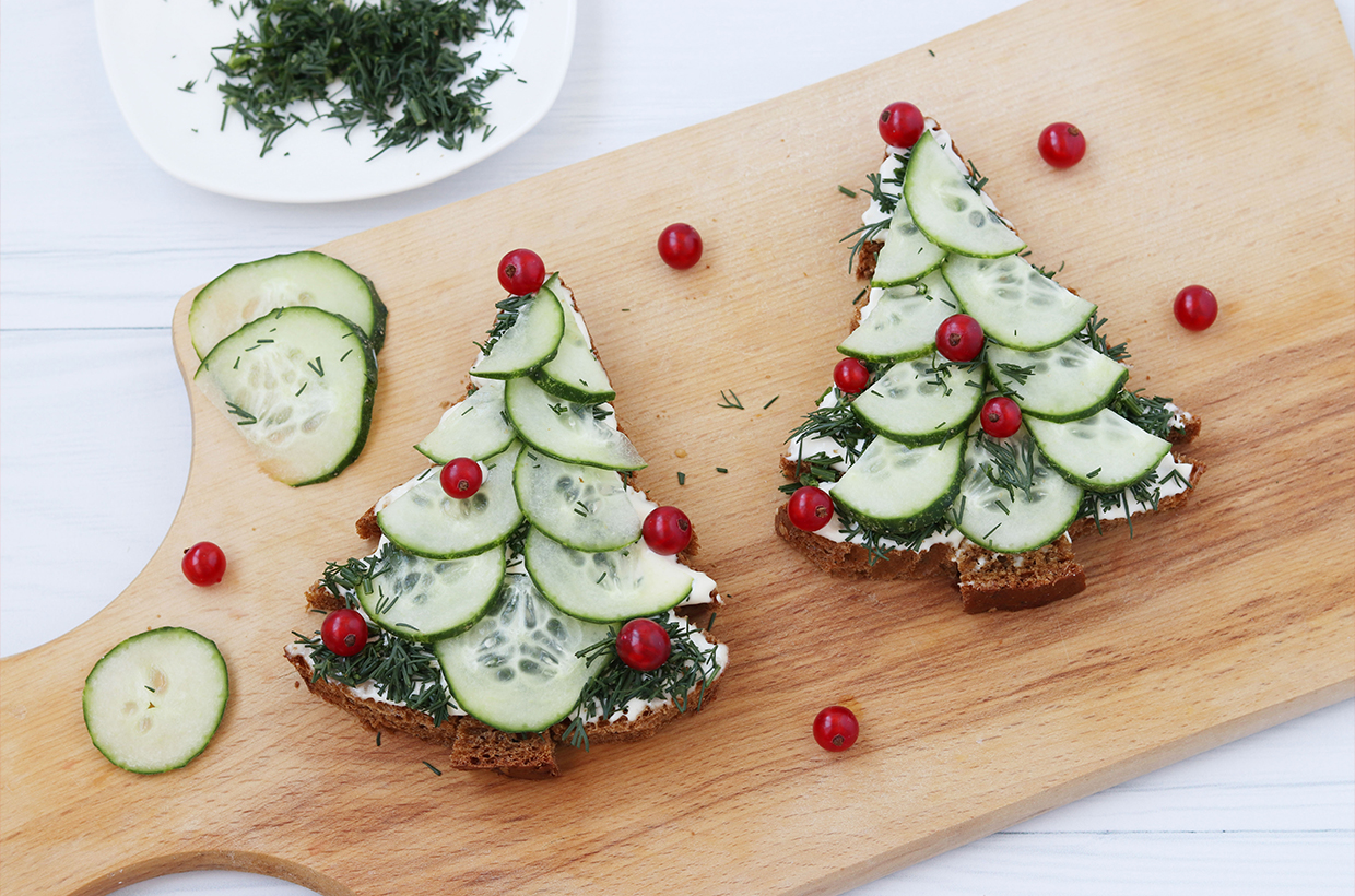 Бутерброды на праздничный стол: 14 простых и вкусных рецептов с фото,  советы от поваров | Hoff
