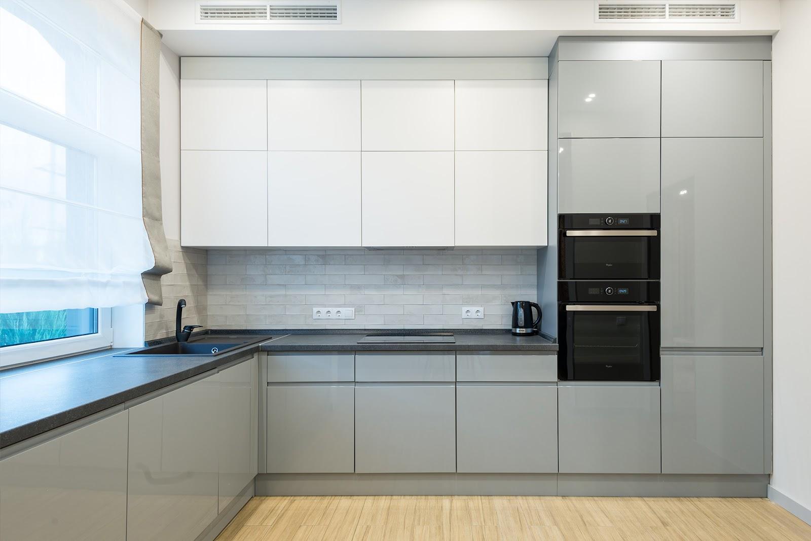 Современная угловая кухня: дизайн интерьера, реальные фото