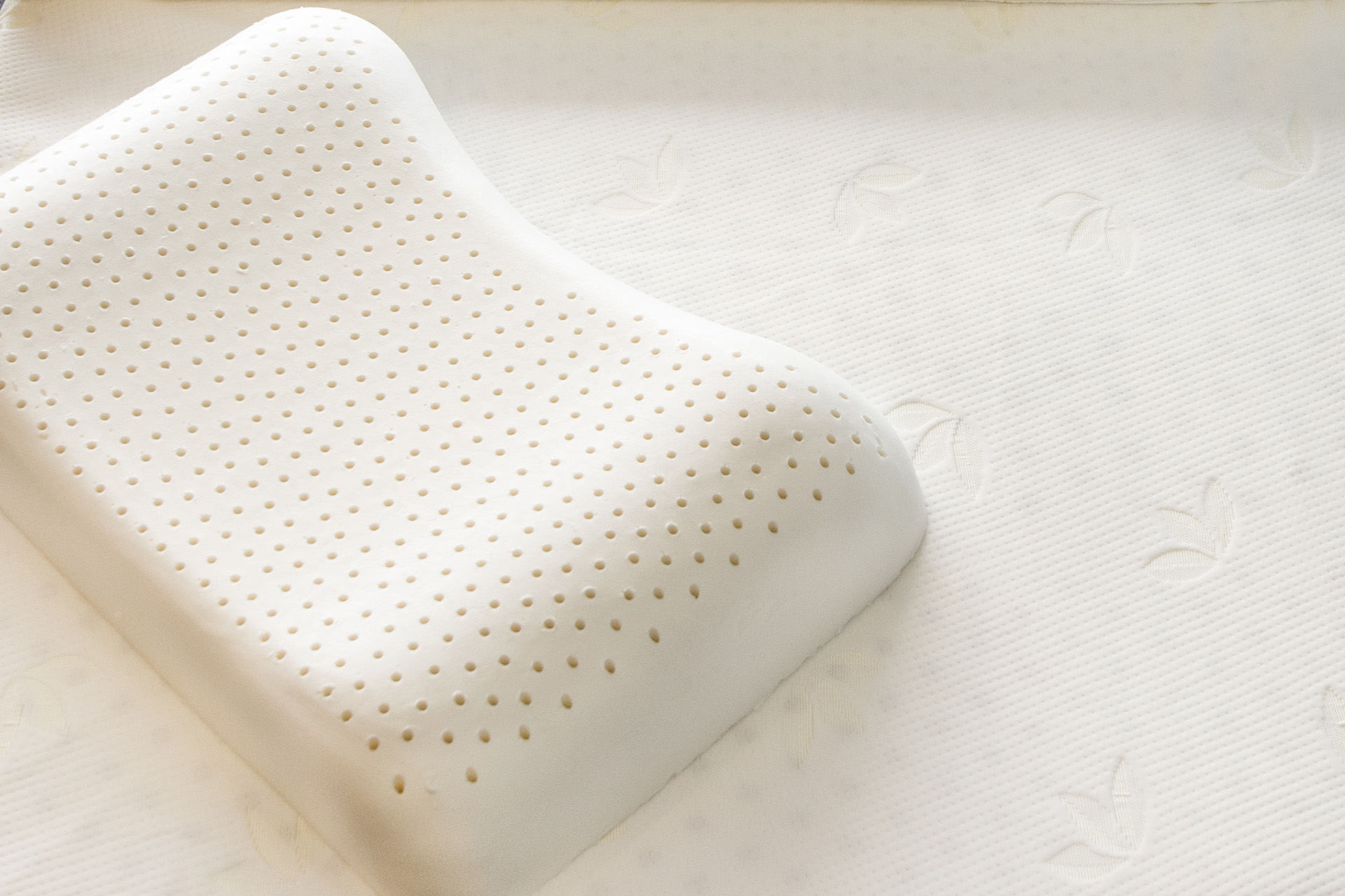 Латекс құлдығы туралы бейне